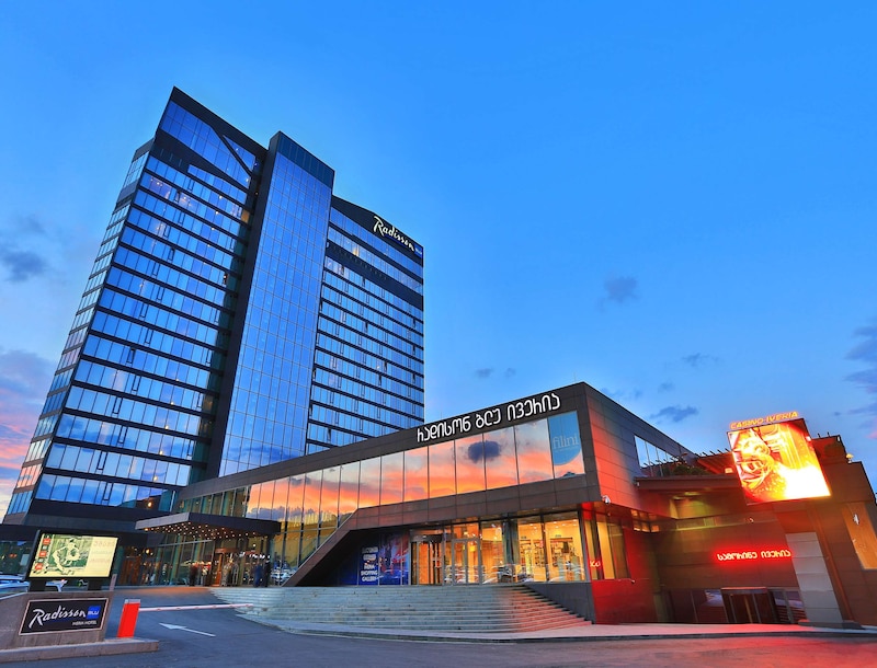 هتل Radisson Blu Iveria